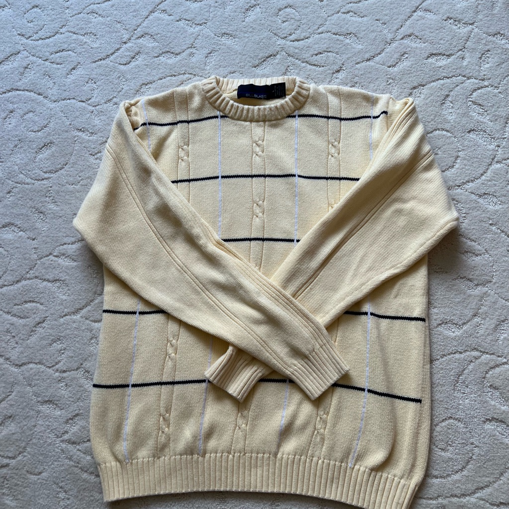 Bill Blass Sweater